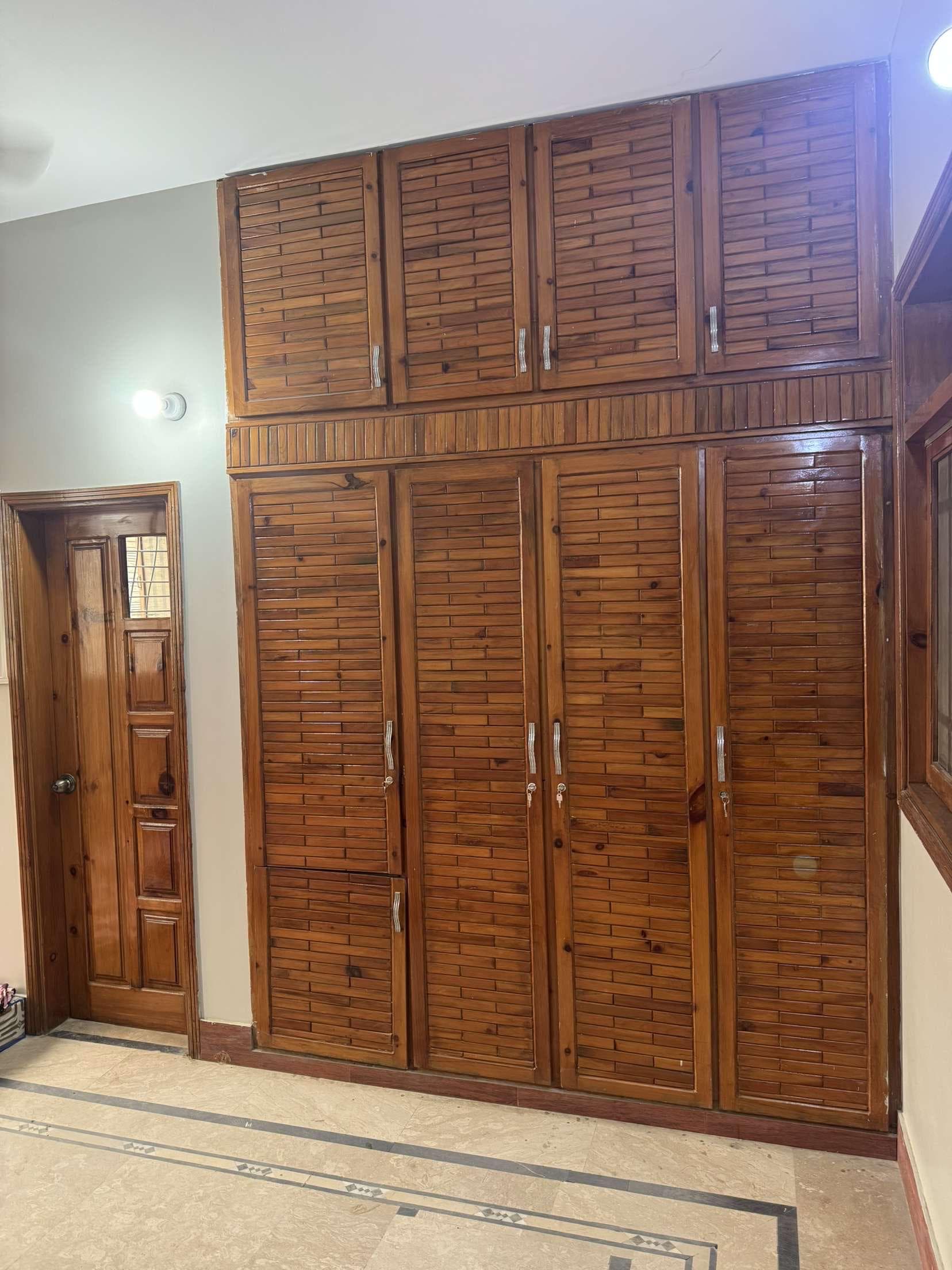 Secure Lockers